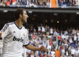 cq9电子-弗赖堡多德蒙波里贾雷内巴戈队上演惊天逆转，锁定联赛冠军席位